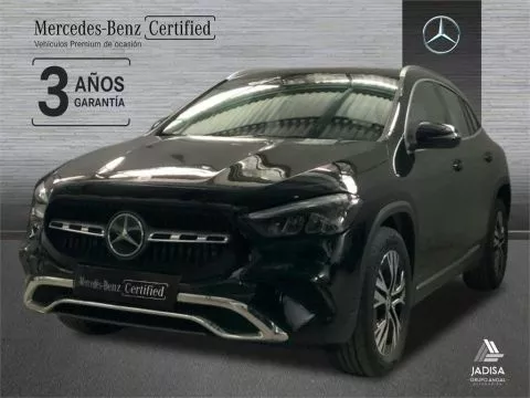 Mercedes-Benz GLA 180 Mercedes-Benz GLA 180