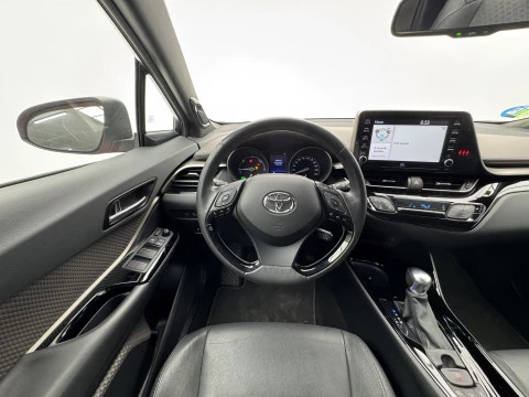 Toyota C-HR 2.0 180H Kaji Edition