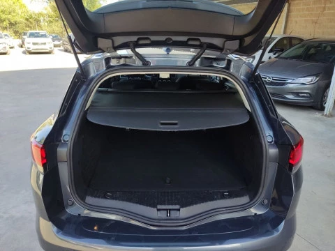 Renault Megane S.T. Business E-TECH Híbrido ench. 117kW