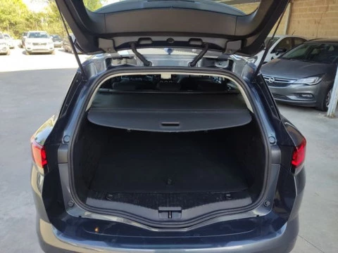 Renault Megane S.T. Business E-TECH Híbrido ench. 117kW