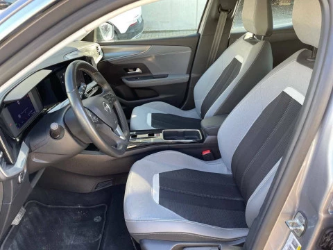 Opel Mokka-e BEV 50kWh Business Elegance