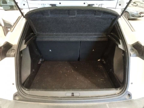 Peugeot 2008 Active BlueHDI 81kW (110CV)