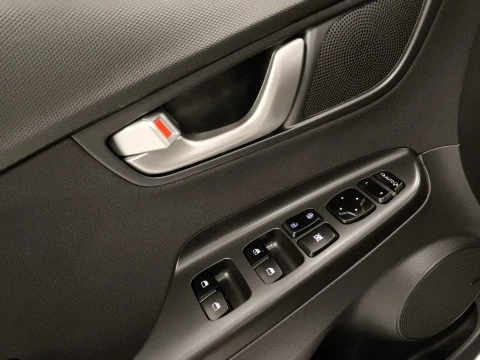 Hyundai Kona 1.6 GDI HEV Tecno 2C DCT 104 kW (141 CV)