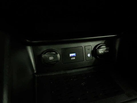 Hyundai Kona 1.6 GDI HEV Tecno 2C DCT 104 kW (141 CV)