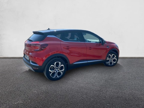 Renault Captur zen fast track E-Tech PHEV 117kW
