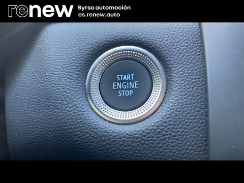 Renault Captur zen fast track E-Tech PHEV 117kW