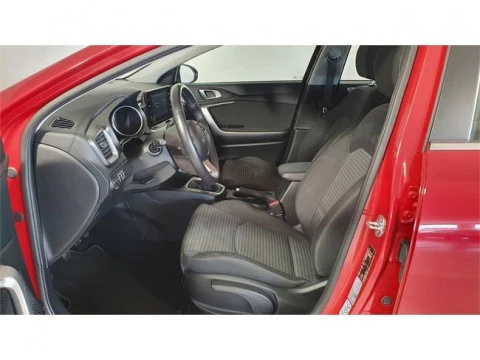 Kia Ceed 1.0 T-GDi 74kW (100CV) Drive