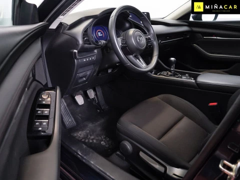 Mazda3 2.5L eSKY G MHEV 103kW 6AT Centreline