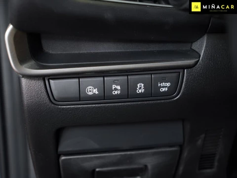Mazda3 2.5L eSKY G MHEV 103kW 6AT Centreline