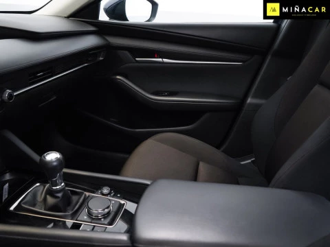 Mazda3 2.5L eSKY G MHEV 103kW 6AT Centreline