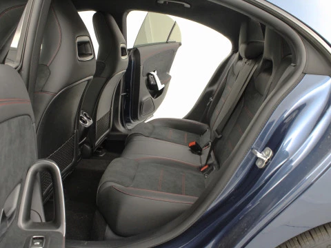 Mercedes-Benz CLA CLA 180