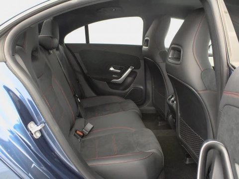 Mercedes-Benz CLA CLA 180