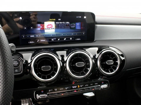 Mercedes-Benz CLA CLA 180