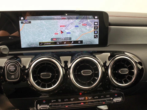 Mercedes-Benz CLA CLA 180