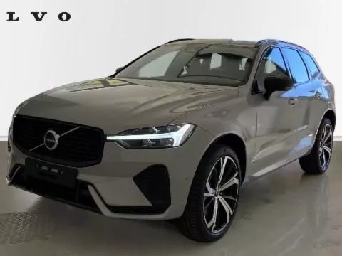 Volvo XC60 XC60 Plus, B4 (diesel), Diésel, Dark Volvo XC60 XC60 Plus, B4 (diesel), Diésel, Dark