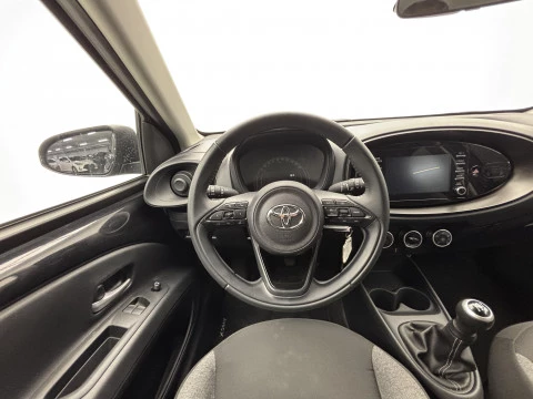 Toyota Aygo X Cross 1.0 VVT-I 72CV Play