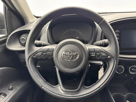 Toyota Aygo X Cross 1.0 VVT-I 72CV Play