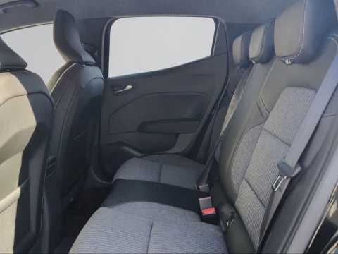 Renault Clio Techno E-Tech full hybrid 145 (103kw)