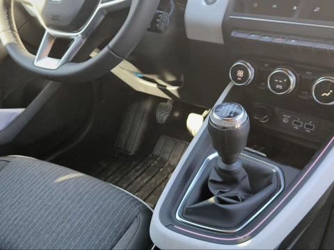 Renault Clio Techno E-Tech full hybrid 145 (103kw)