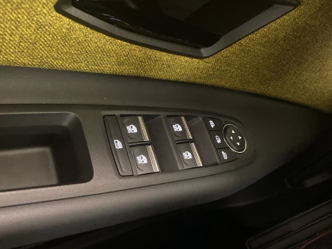 Renault R5 E-Tech RENAULT R5 Iconic cinq autonomia confort 110 kW