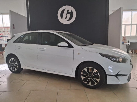 Kia Ceed 1.0 T-GDI 74KW CONCEPT 5P