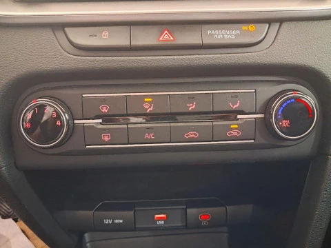 Kia Ceed 1.0 T-GDI 74KW CONCEPT 5P