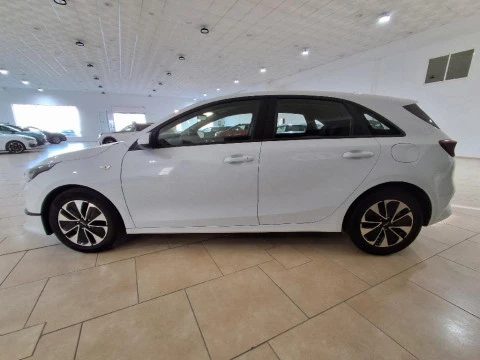 Kia Ceed 1.0 T-GDI 74KW CONCEPT 5P