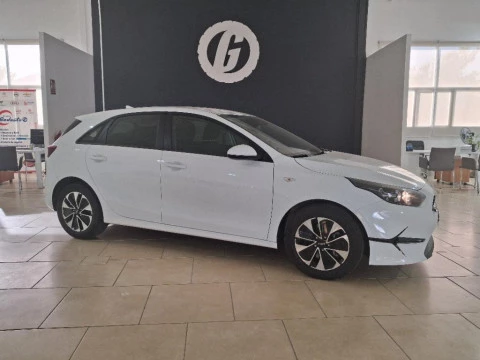 Kia Ceed 1.0 T-GDI 74KW CONCEPT 5P