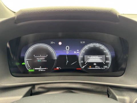 Toyota C-HR Advance Hybrid 140