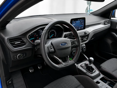 Ford Focus 1.0 Ecoboost MHEV 92kW ST-Line