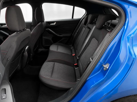 Ford Focus 1.0 Ecoboost MHEV 92kW ST-Line