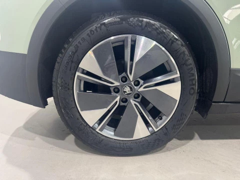 Skoda Elroq 60 63 kWh 150 kW (204 CV)