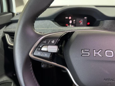 Skoda Elroq 60 63 kWh 150 kW (204 CV)