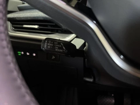 Skoda Elroq 60 63 kWh 150 kW (204 CV)