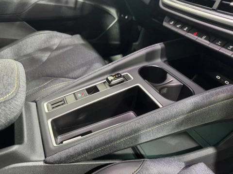 Skoda Elroq 60 63 kWh 150 kW (204 CV)