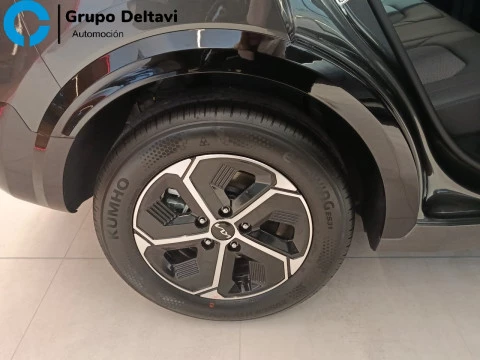 Kia Niro 1.6 GDi HEV 95kW (129CV) Drive