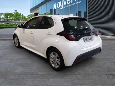 Toyota Yaris 1.5 120H Business Plus
