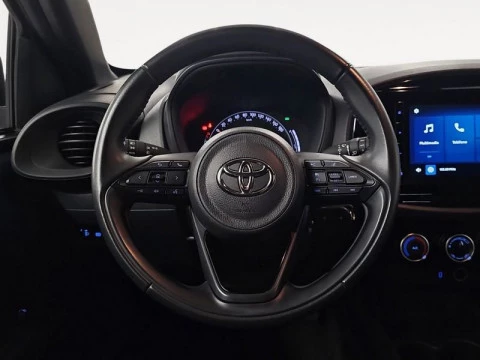 Toyota Aygo X Cross 1.0 VVT-I 72CV Play