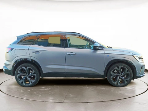 Renault Austral 1.2 E-TECH HIBRIDO ICONIC ESPRIT ALPINE 146KW 5P