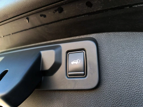 Renault Austral 1.2 E-TECH HIBRIDO ICONIC ESPRIT ALPINE 146KW 5P