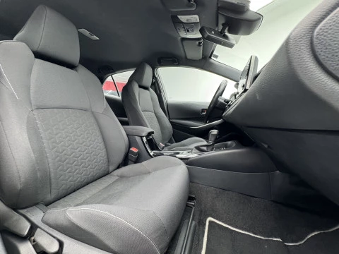 Toyota Corolla 1.8 125H ACTIVE TECH E-CVT