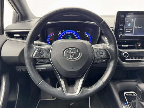 Toyota Corolla 1.8 125H ACTIVE TECH E-CVT