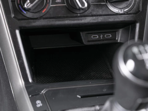 Volkswagen Polo Advance 1.0 TSI 70kW (95CV)