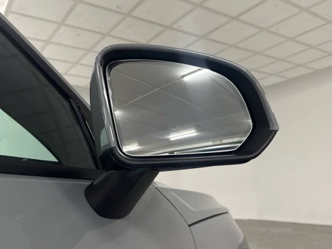 Volvo XC40 XC40 Core, B3 Mild hybrid, Gasolina