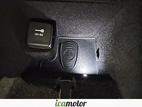 Alfa Romeo Stelvio 2.2 Diésel 154kW (210CV) Veloce Q4