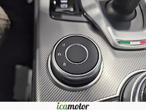 Alfa Romeo Stelvio 2.2 Diésel 154kW (210CV) Veloce Q4