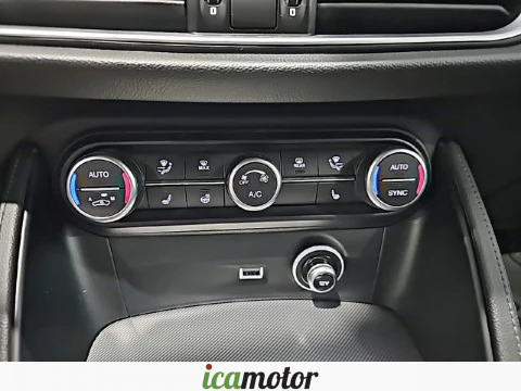 Alfa Romeo Stelvio 2.2 Diésel 154kW (210CV) Veloce Q4