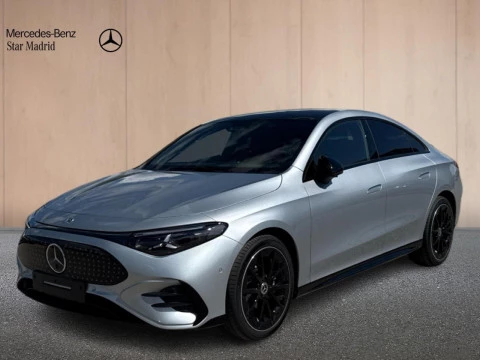 Mercedes-Benz CLA  250+ con tecnologia EQ