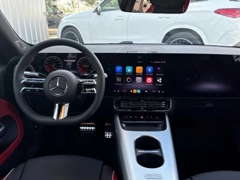 Mercedes-Benz CLA  250+ con tecnologia EQ