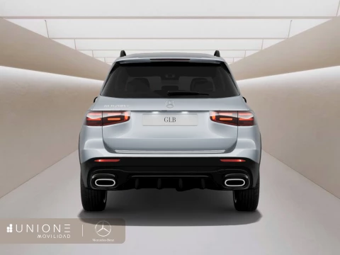 Mercedes-Benz GLB  200 d